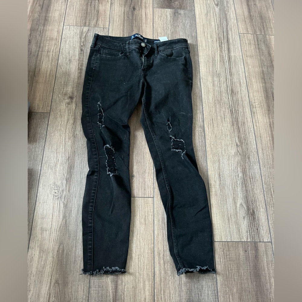 Black Hollister skinny jeans